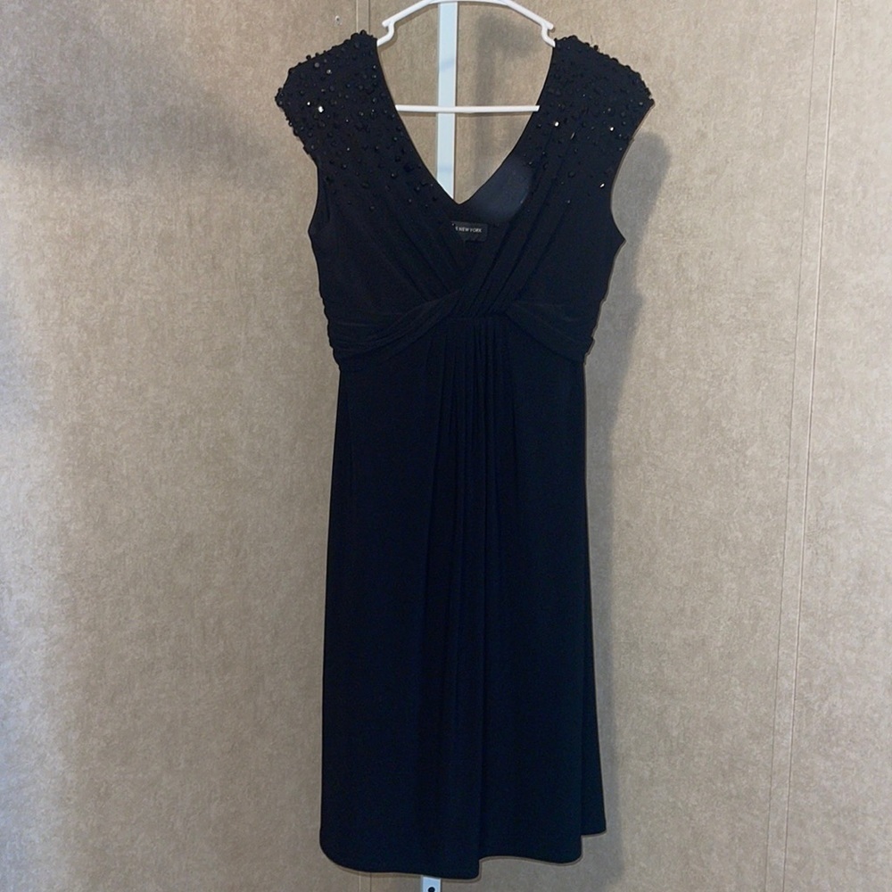 NWOT Jones New York black sleeveless dress